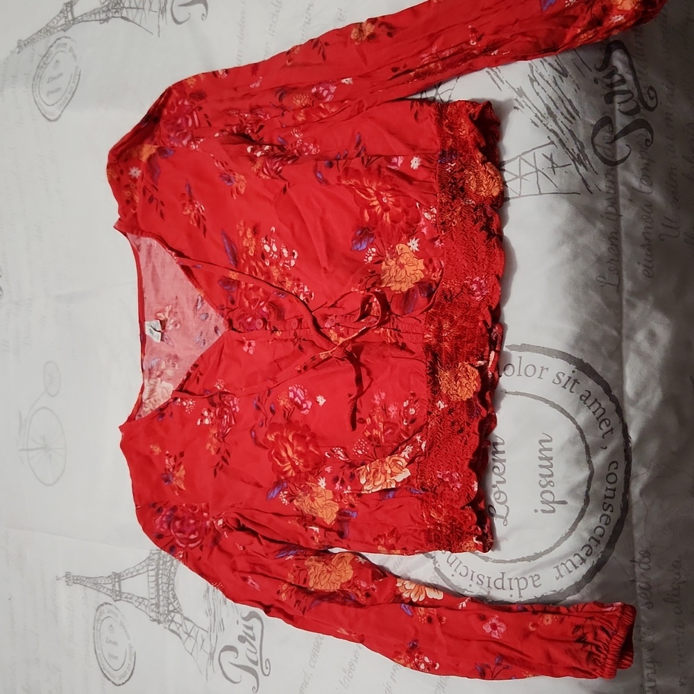 Blouse size small